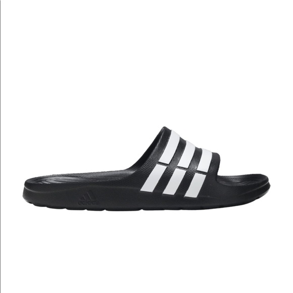 Adidas Duramo Slides NIB - Picture 2 of 5